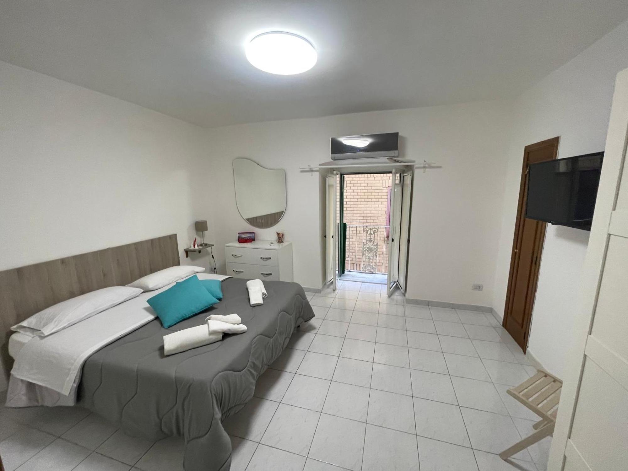 Geppino'S Home Napoli Ngoại thất bức ảnh